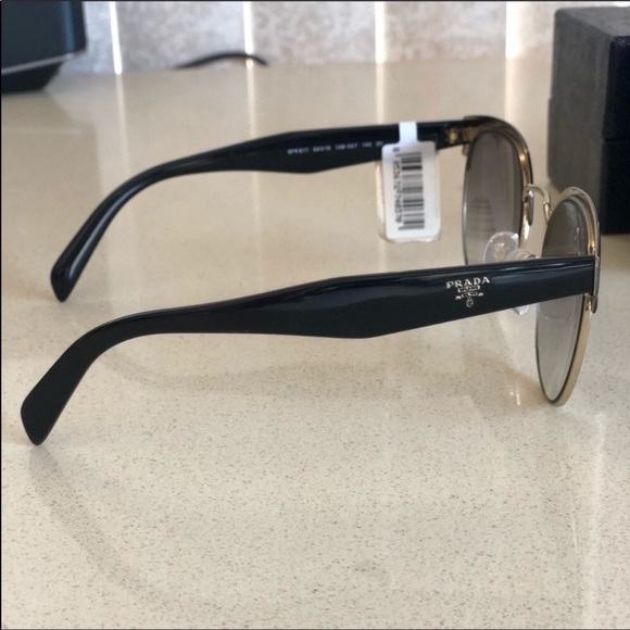 Brand new Prada sunglasses main image 4